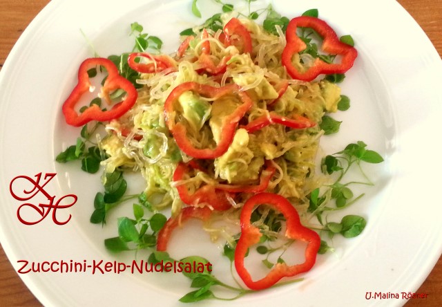 zucchini_kelp_nudelsalat